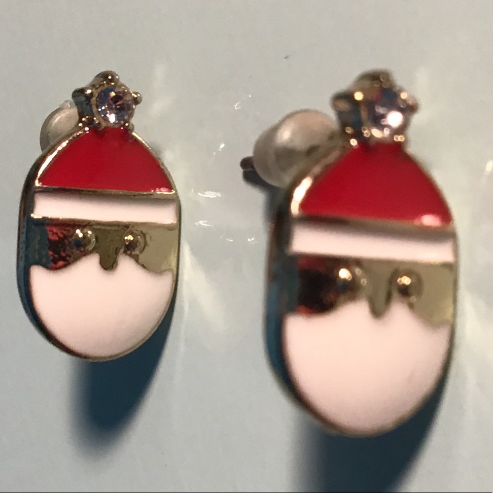 🇦🇷 NEW Santa Claus small shiny earrings 6/10”